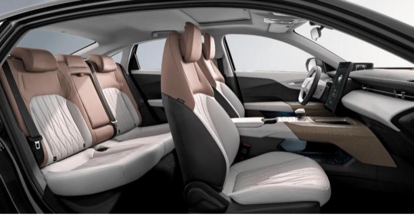 刷新行业速度长安启源A07/A05全面开启上市交付-图12