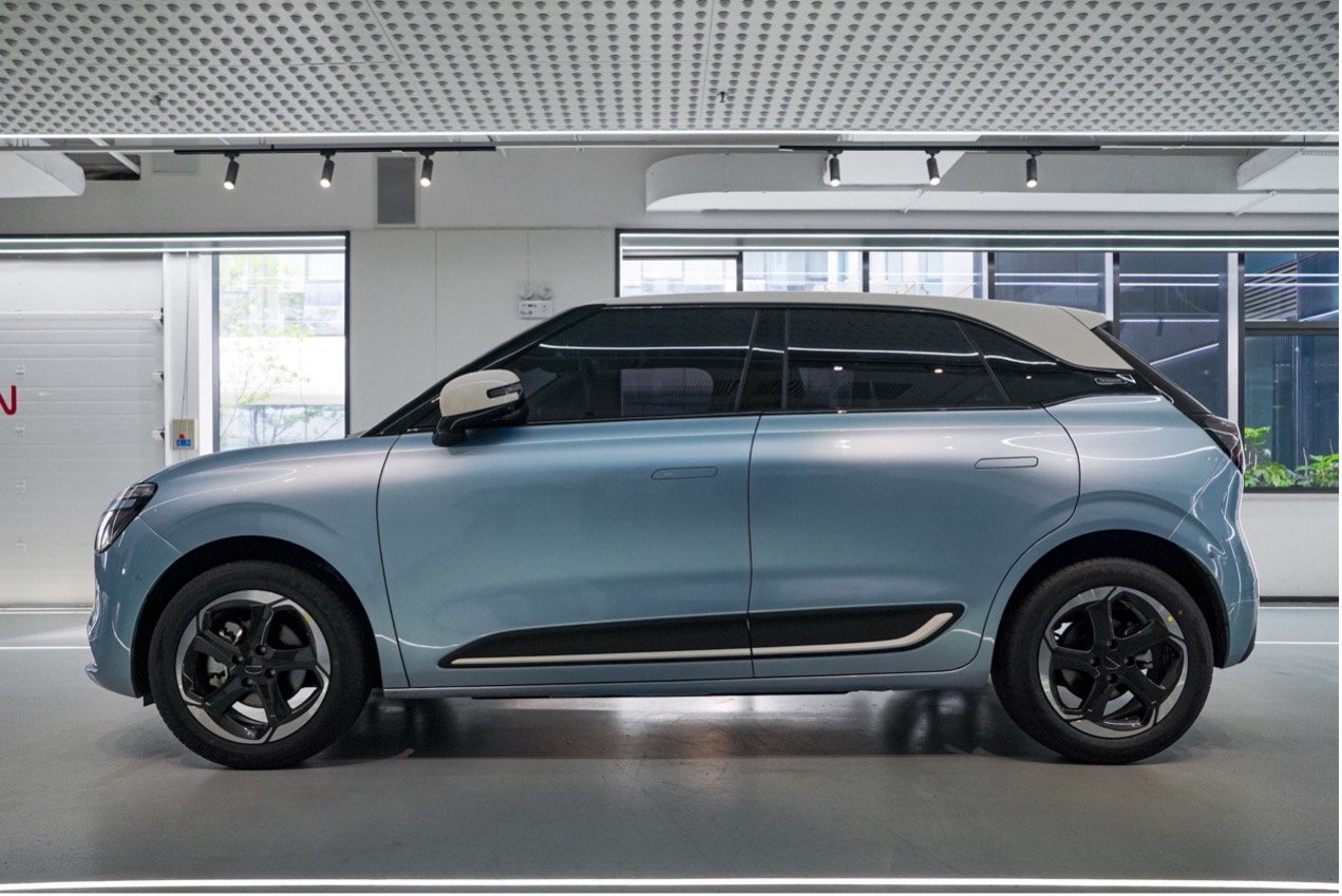 加入国民纯电小车之争 东风纳米01正式亮相-图7