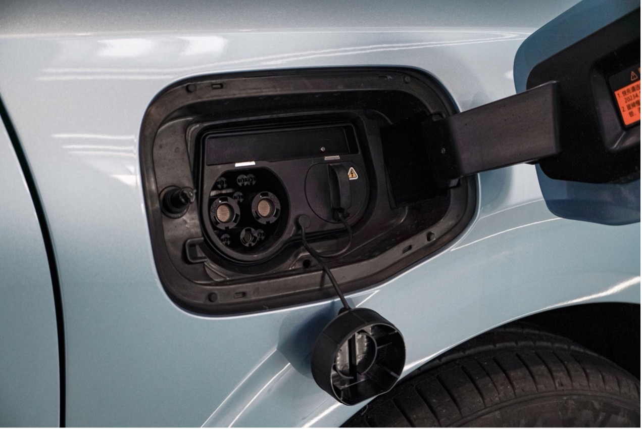 加入国民纯电小车之争 东风纳米01正式亮相-图26