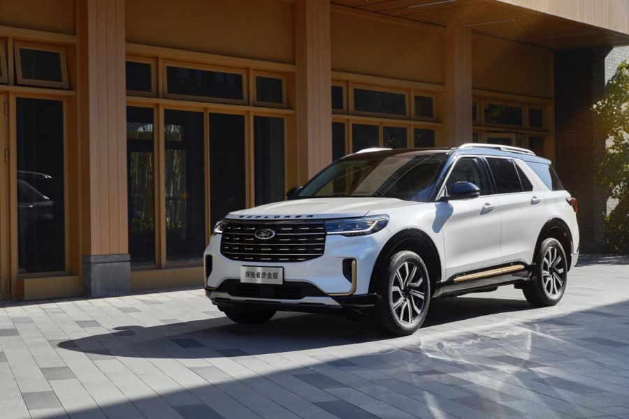 不到40万就能坐上百万级豪车这台车直接秒杀BBA-图3