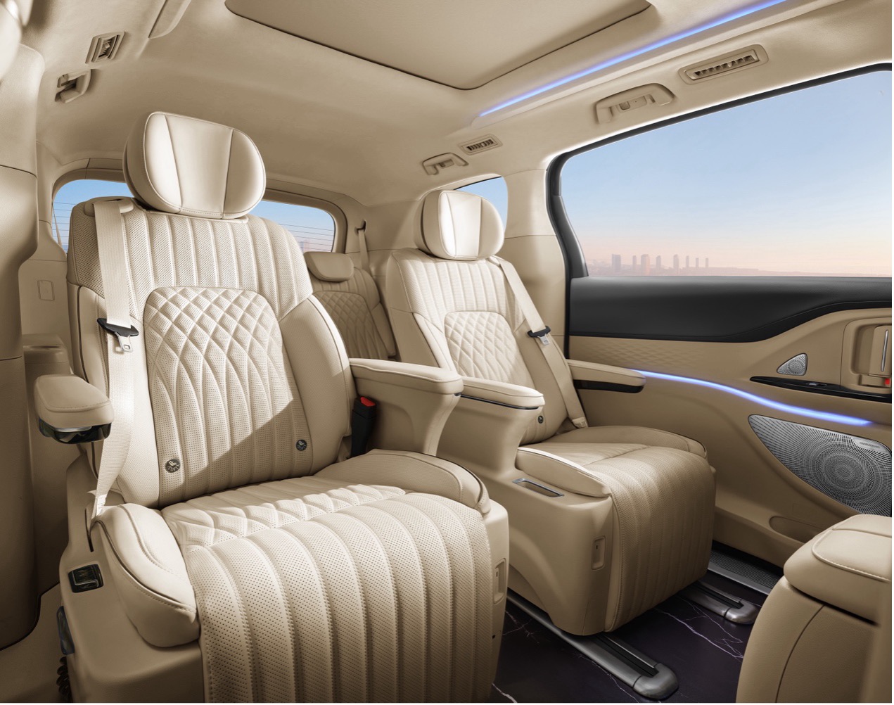 新岚图梦想家样样兼备 插混MPV才是出行首选-图4