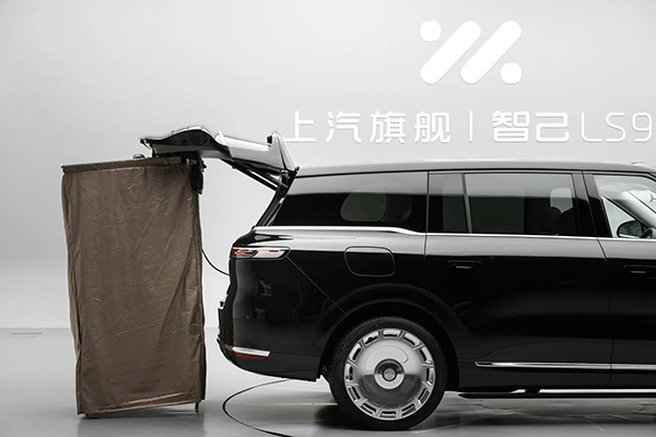预售33.69万元起！能洗澡的SUV智己LS9加入9系战场