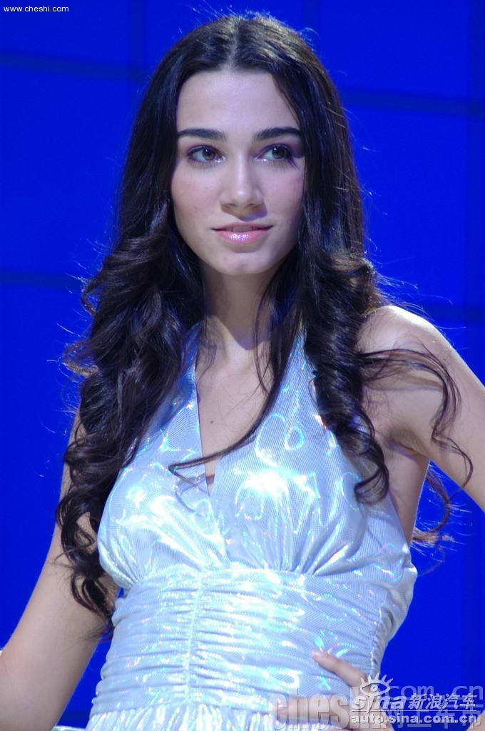 香车美女