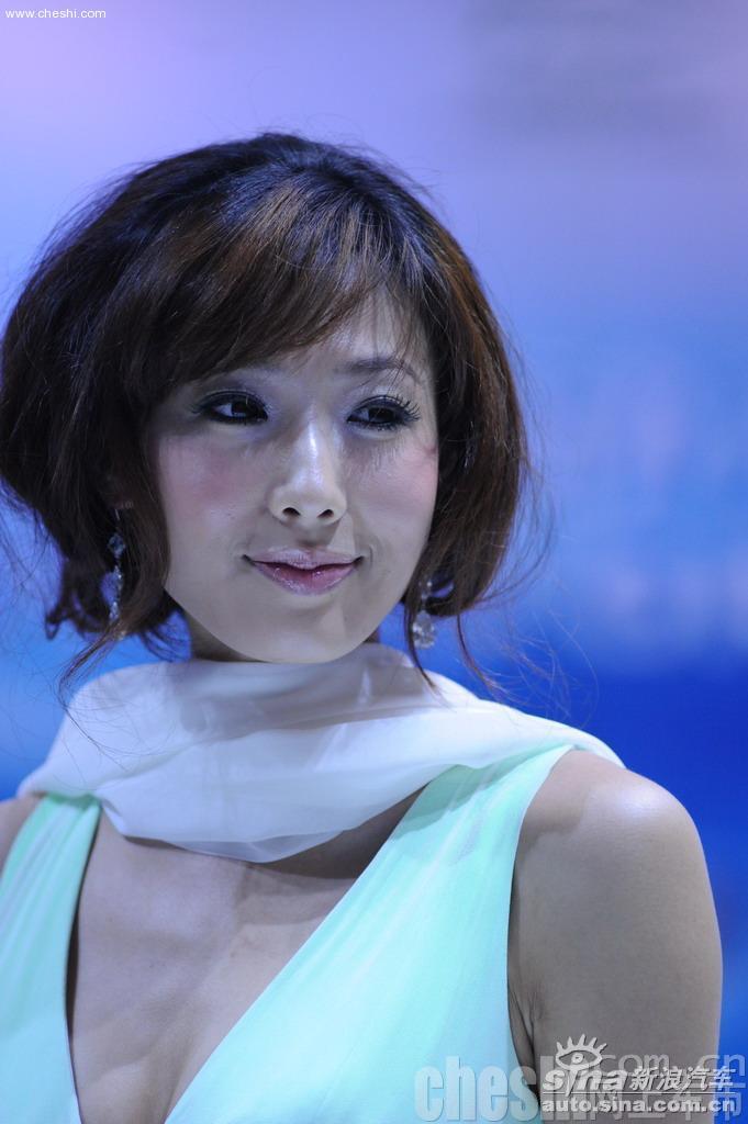 07上海车展美女车模