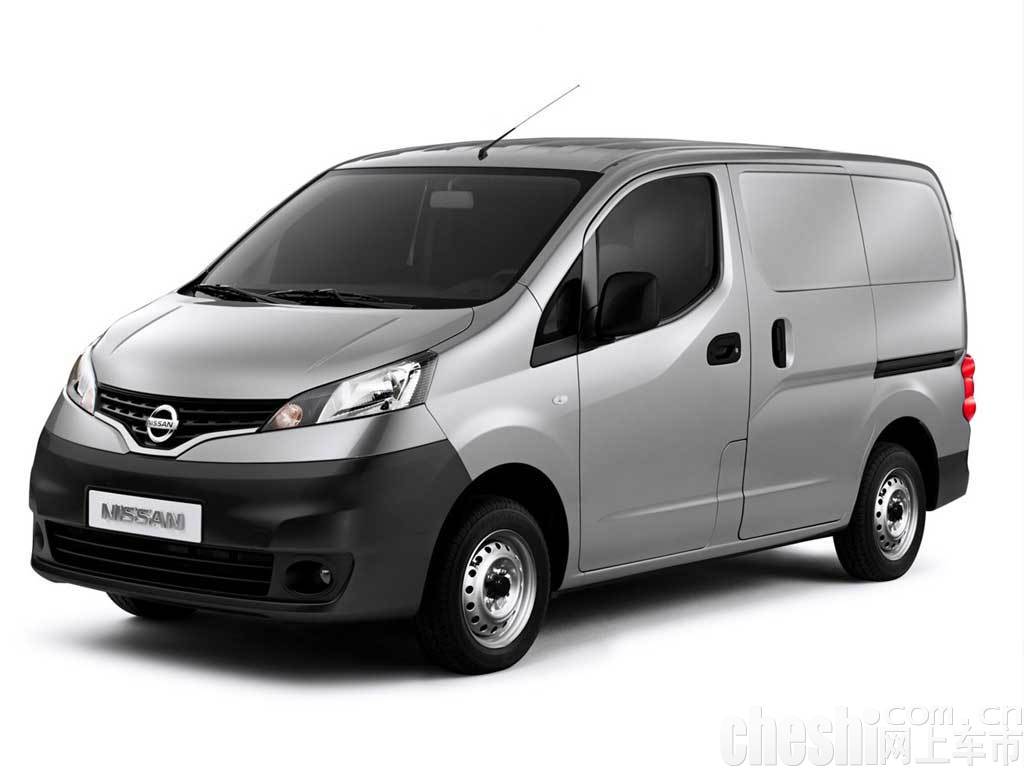 日产NV200