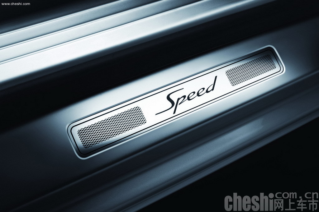 宾利Continental GTC Speed