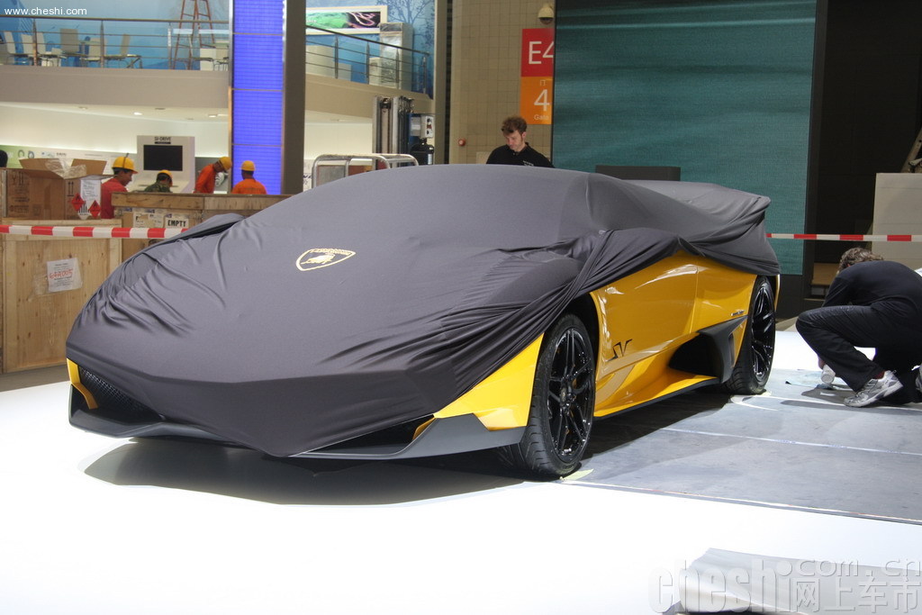 Lamborghini Murcielago LP670-4 SuperVeloce