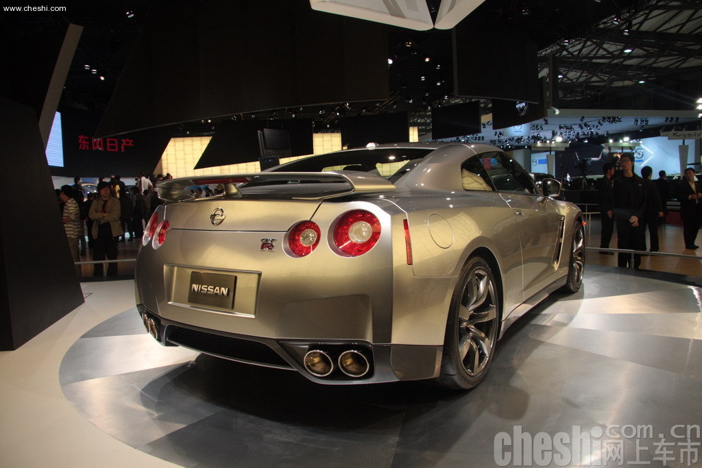 日产GT-R