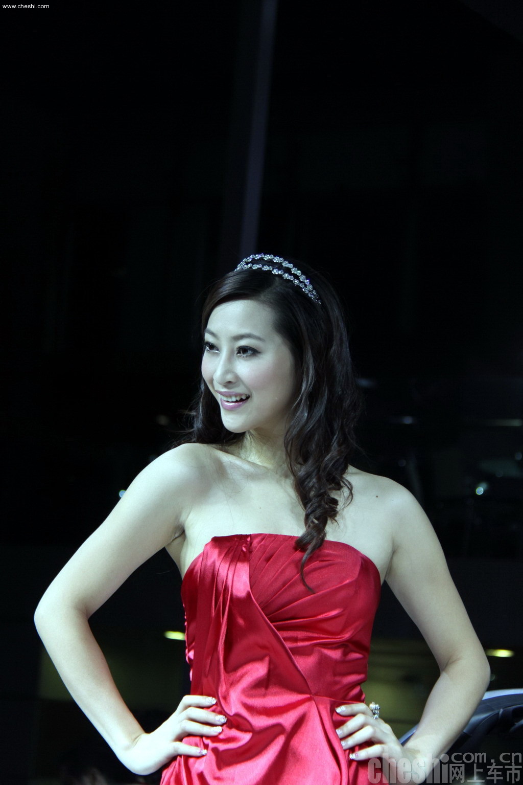 保时捷知性美女