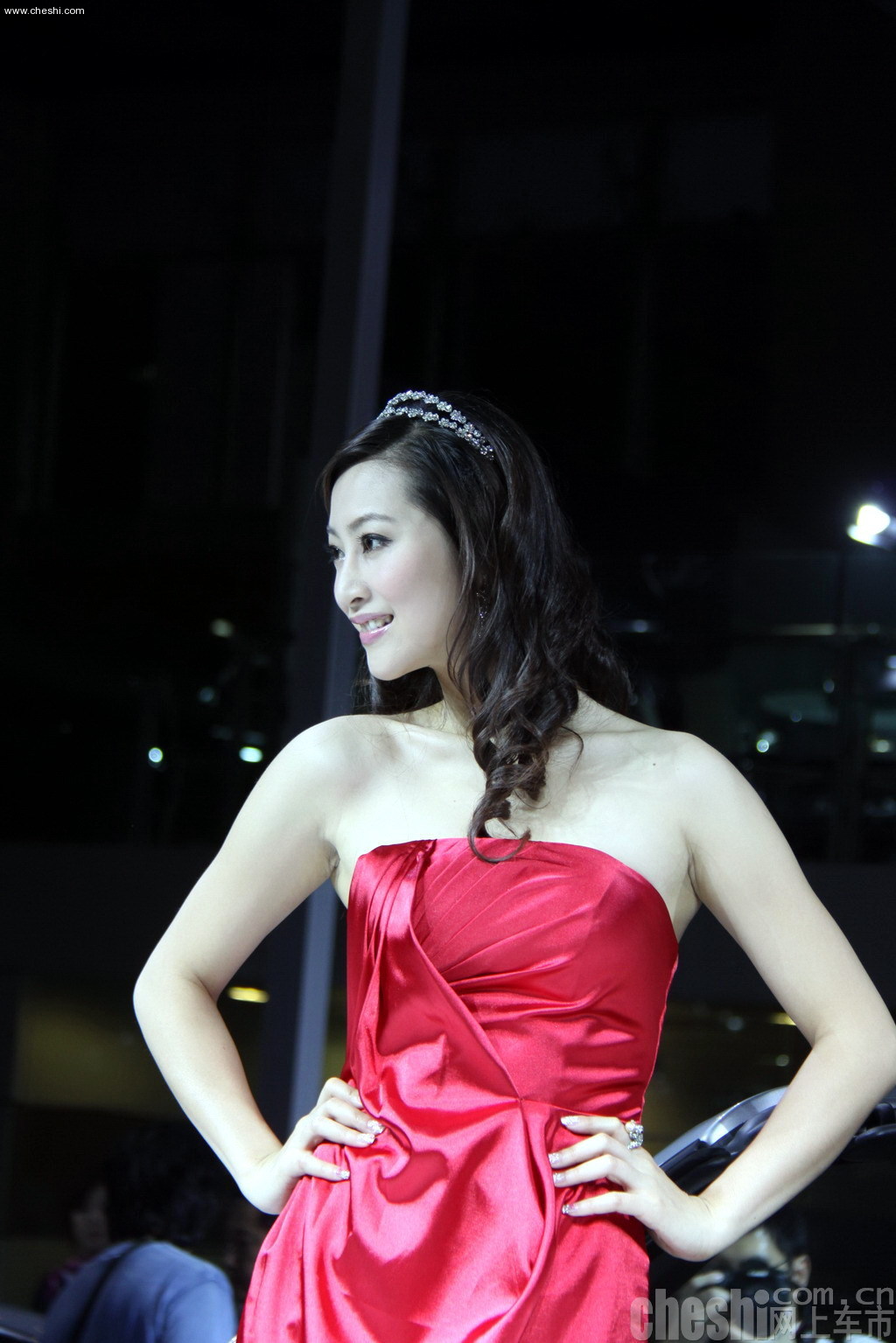 保时捷知性美女