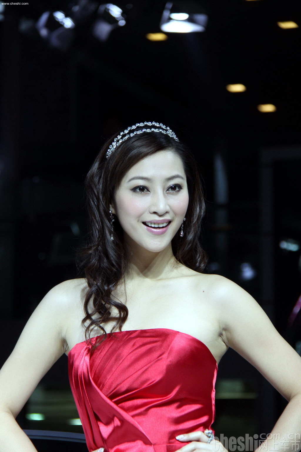 保时捷知性美女