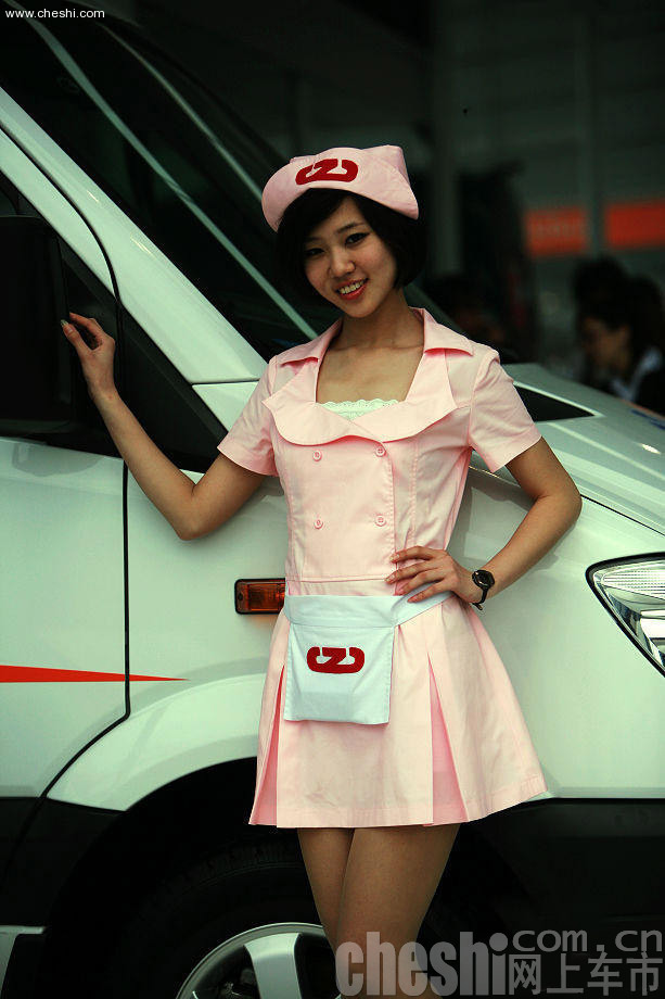 制服车模