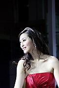 保时捷知性美女