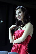保时捷知性美女
