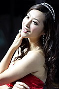 保时捷知性美女