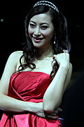 保时捷知性美女