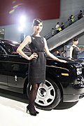 车展美腿车模