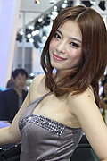 名模周莉