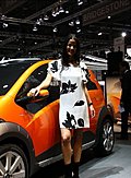 金发碧眼美女如云