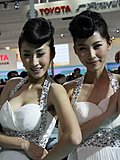 美胸模特