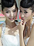 美胸模特
