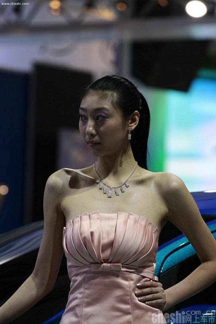 07上海车展美女车模