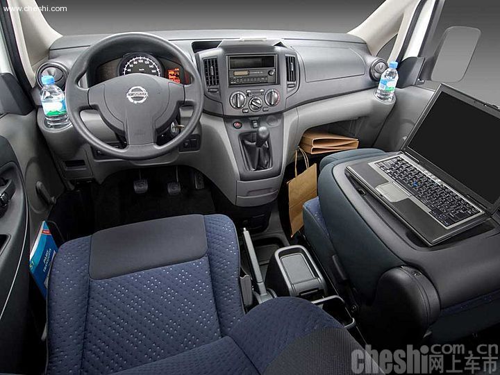NV200