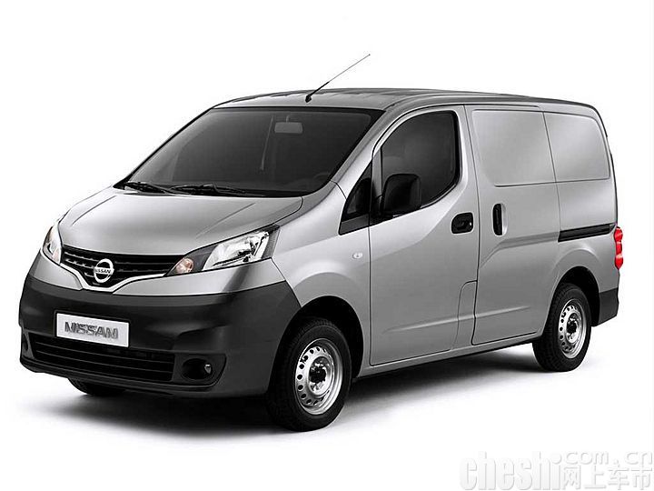 日产NV200
