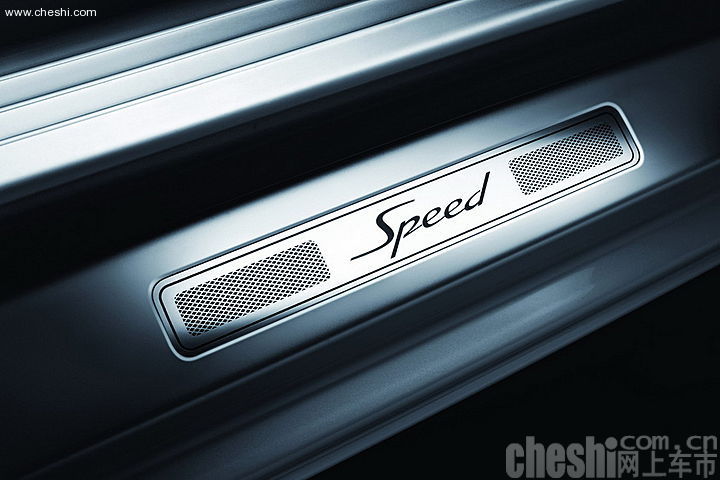 宾利Continental GTC Speed