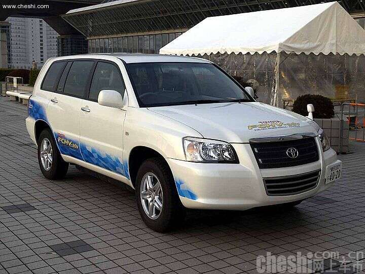 丰田全新燃料电池车FCHV-adv