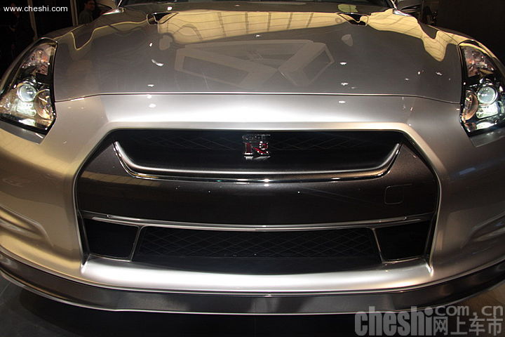日产GT-R