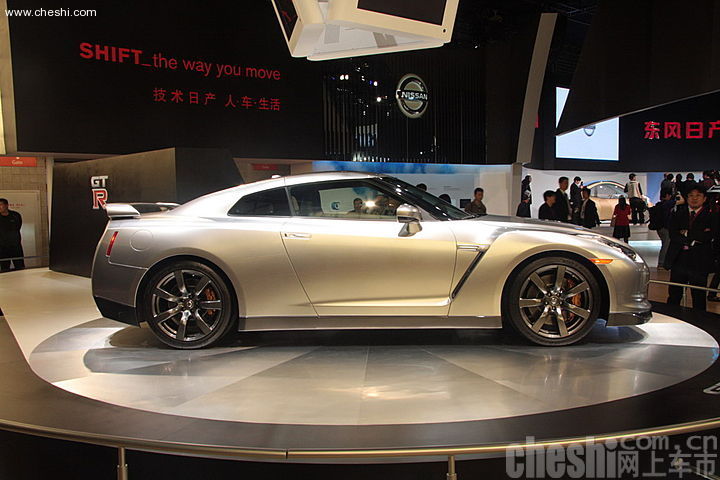 日产GT-R