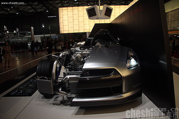 日产GT-R