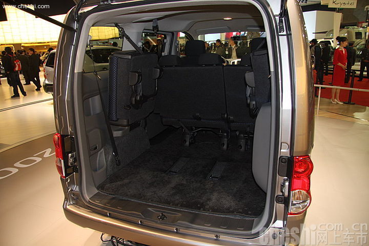 日产NV200