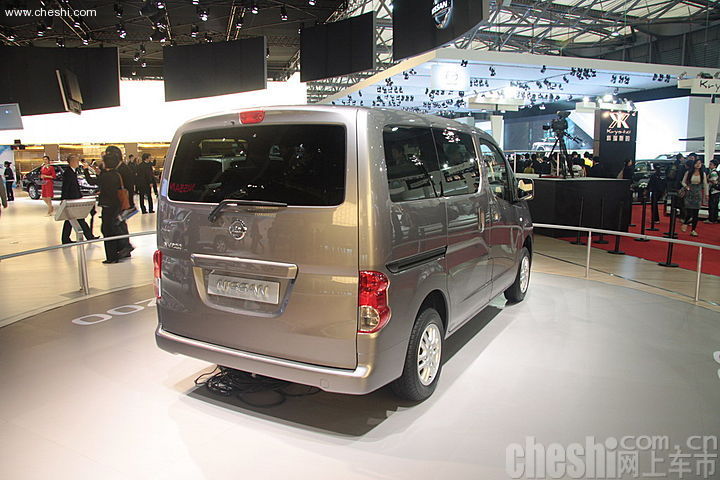 日产NV200