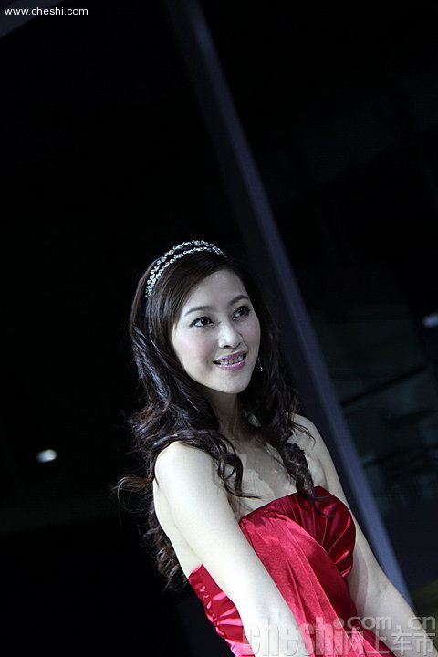 保时捷知性美女