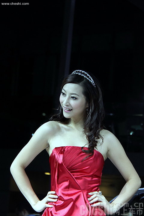 保时捷知性美女