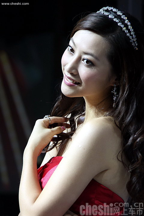 保时捷知性美女
