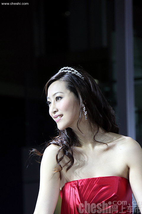 保时捷知性美女