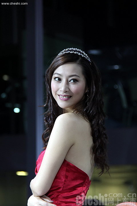 保时捷知性美女