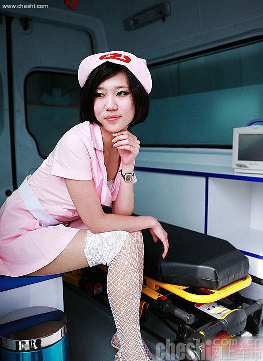 制服车模