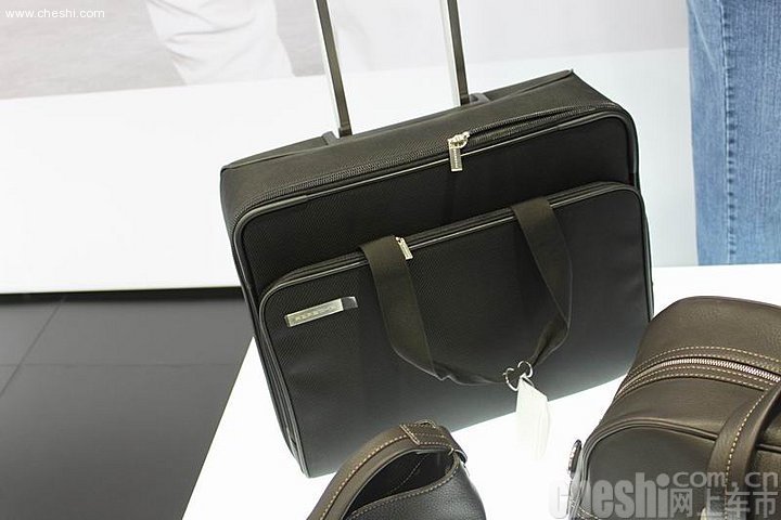 保时捷精品