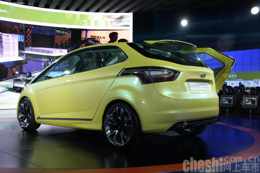 福特iosis MAX概念车