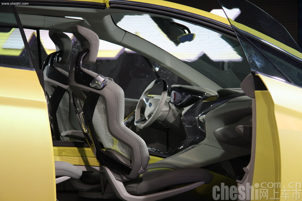 福特iosis MAX概念车