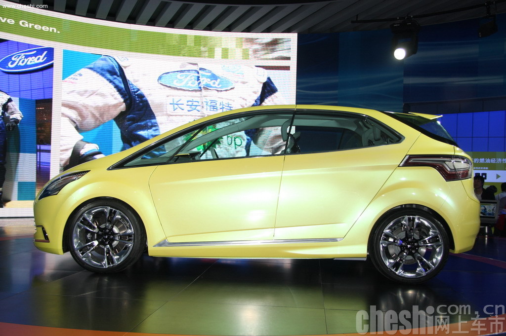 福特iosis MAX概念车