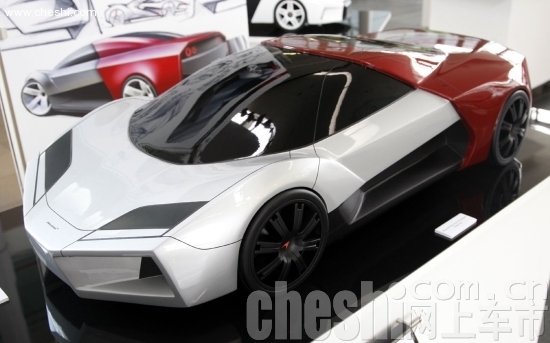 迈凯轮F1R概念车