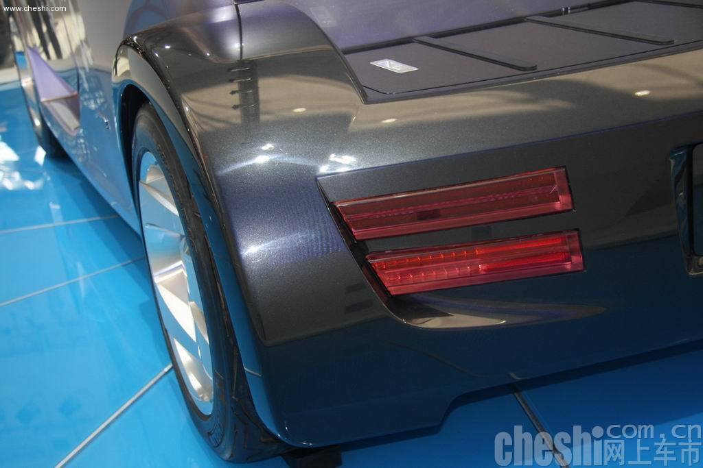 丰田HI-CT概念车