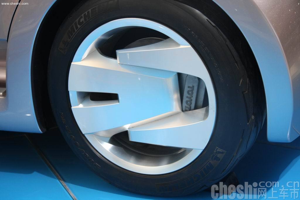 丰田HI-CT概念车