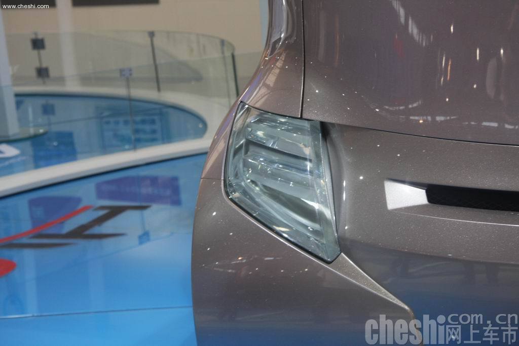 丰田HI-CT概念车