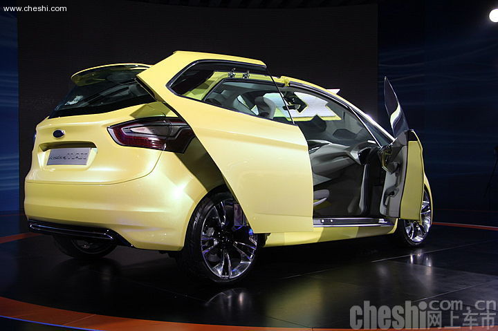 福特iosis MAX概念车